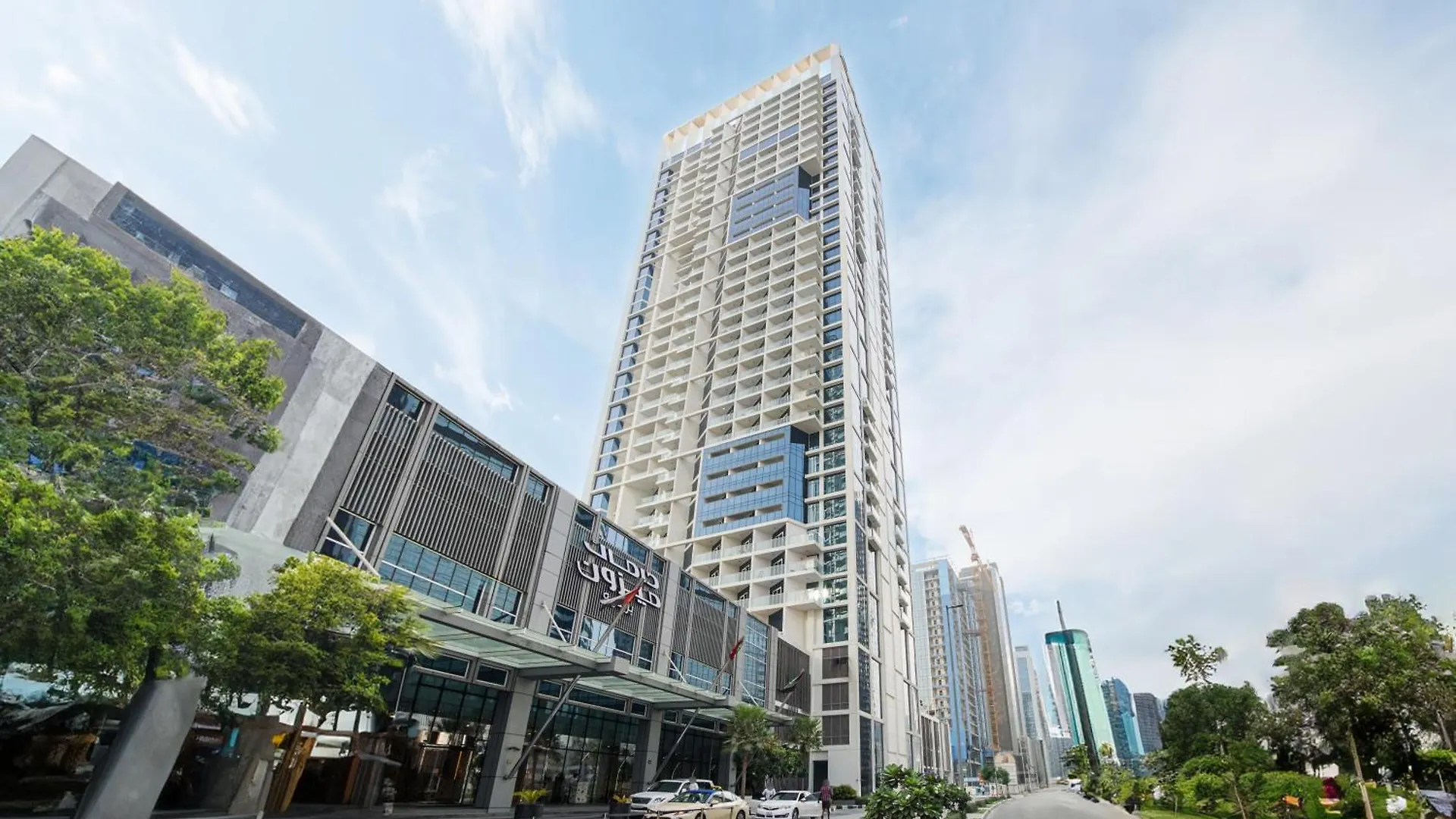 Modern Home In Business Bay With Panoramic View Dubai United Arab Emirates