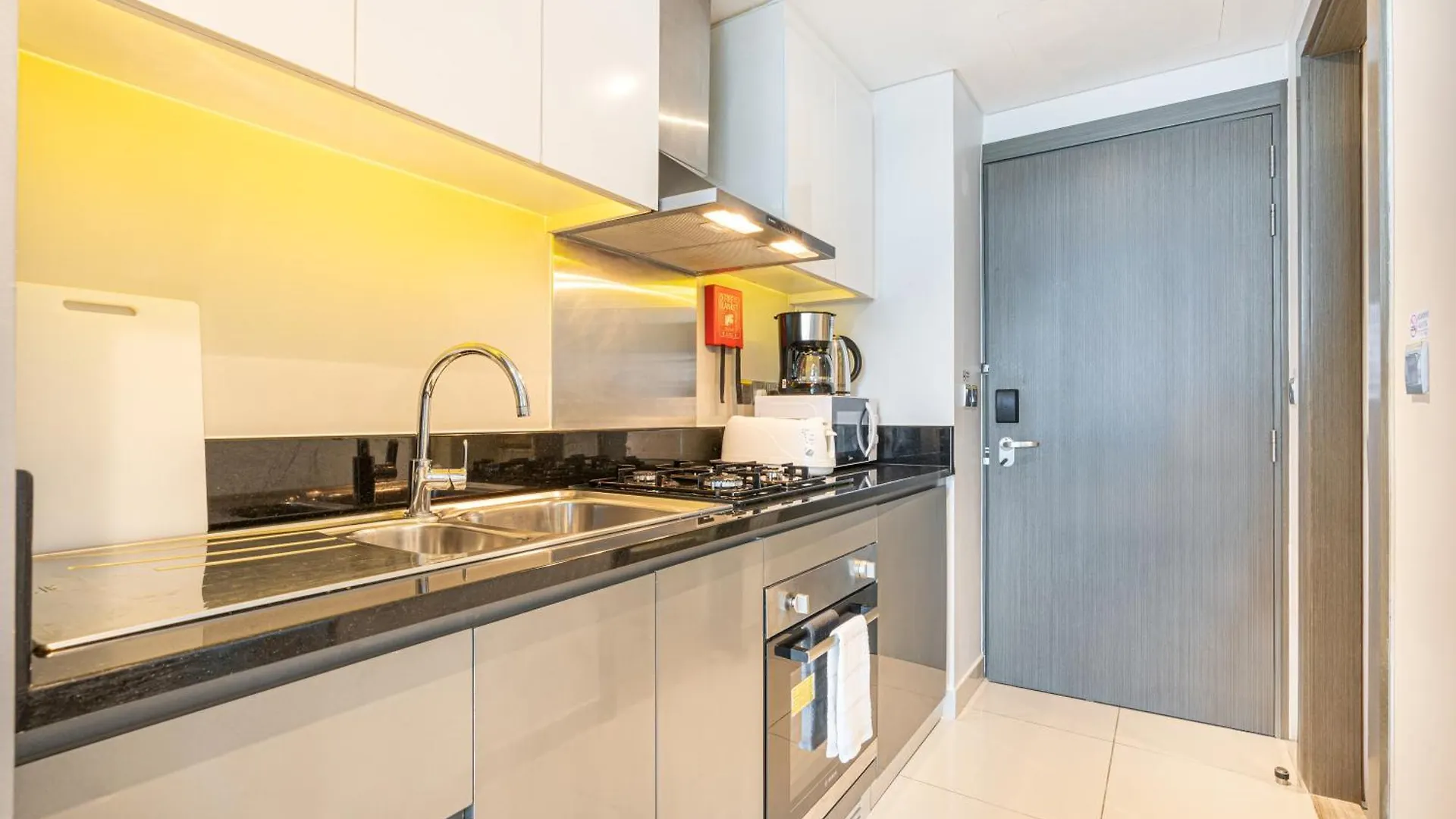 Modern Home In Business Bay With Panoramic View Dubai United Arab Emirates