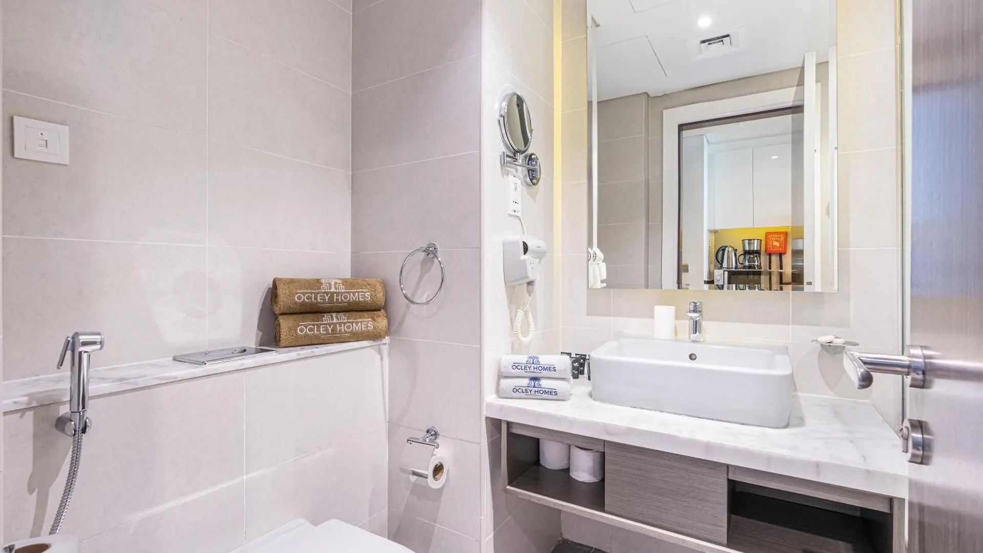 Apartment Modern Home In Business Bay With Panoramic View Dubai